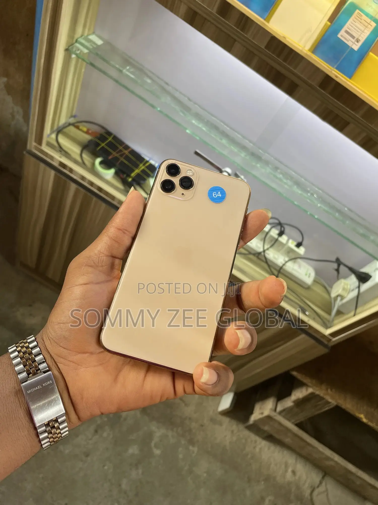 Apple iPhone 11 Pro Max 64 GB Gold