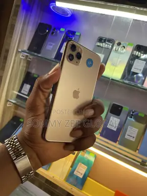 Apple iPhone 11 Pro Max 64 GB Gold