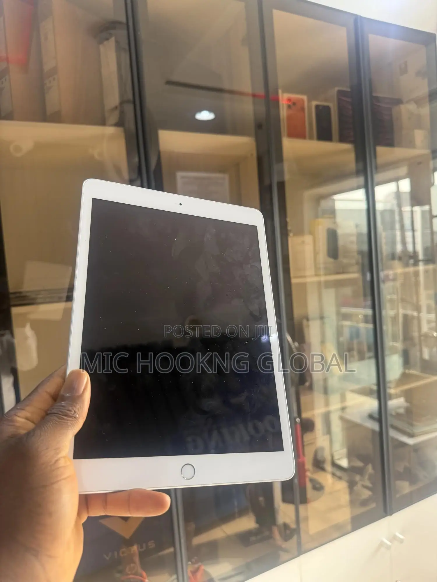Apple iPad 10.2 (2020) 32 GB Silver
