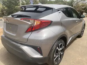 Toyota C-HR 2017 Gray