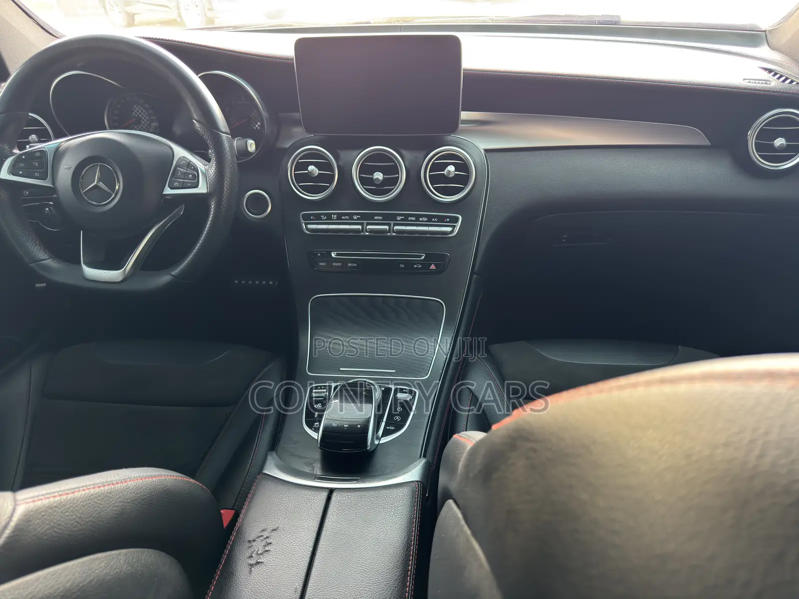 Mercedes-Benz GLC-Class 2017 Red