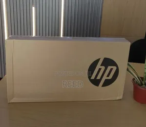New Laptop HP 15 4GB Intel Core i3 SSD 256GB
