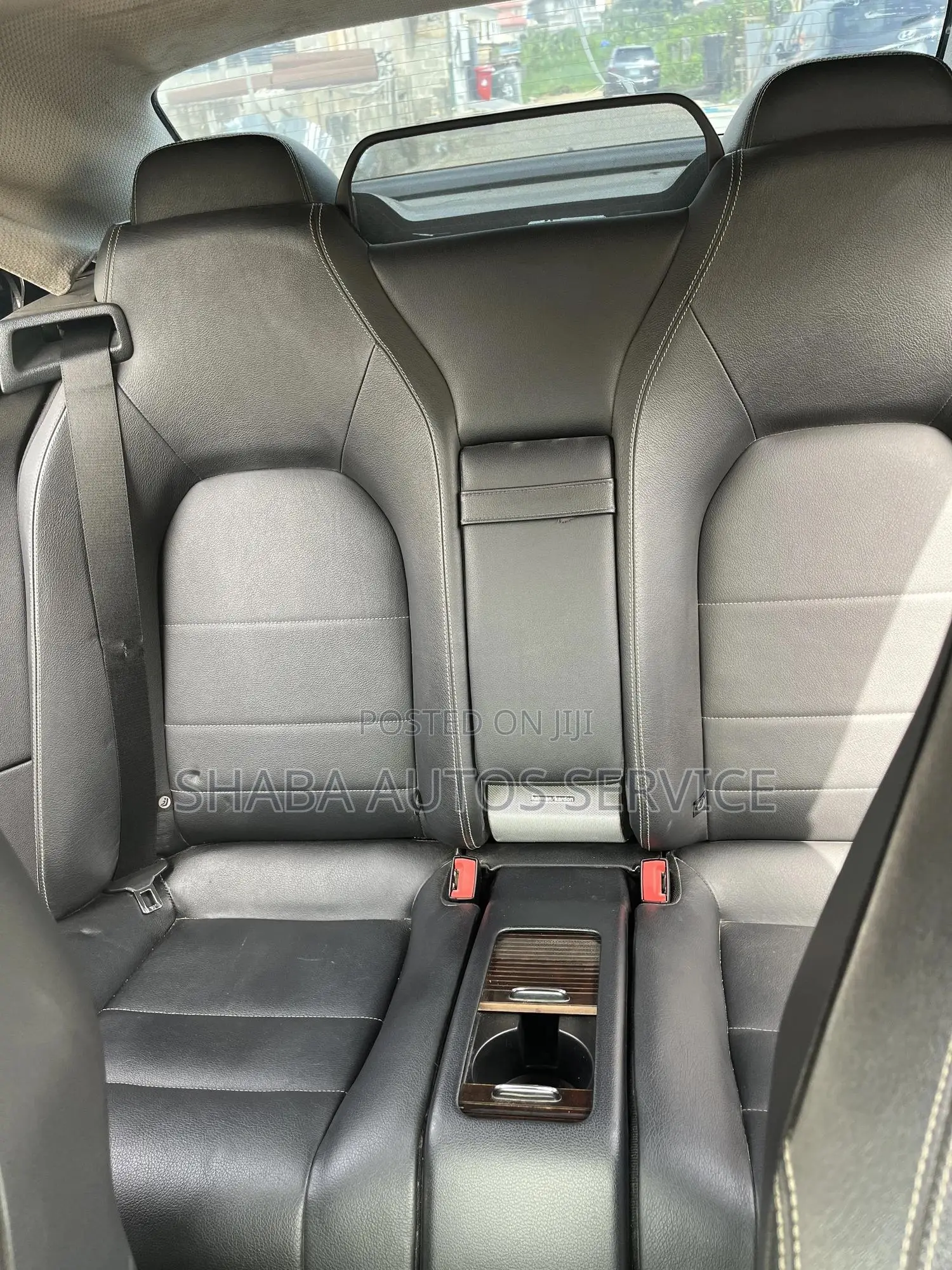 Mercedes-Benz E350 2013 Black