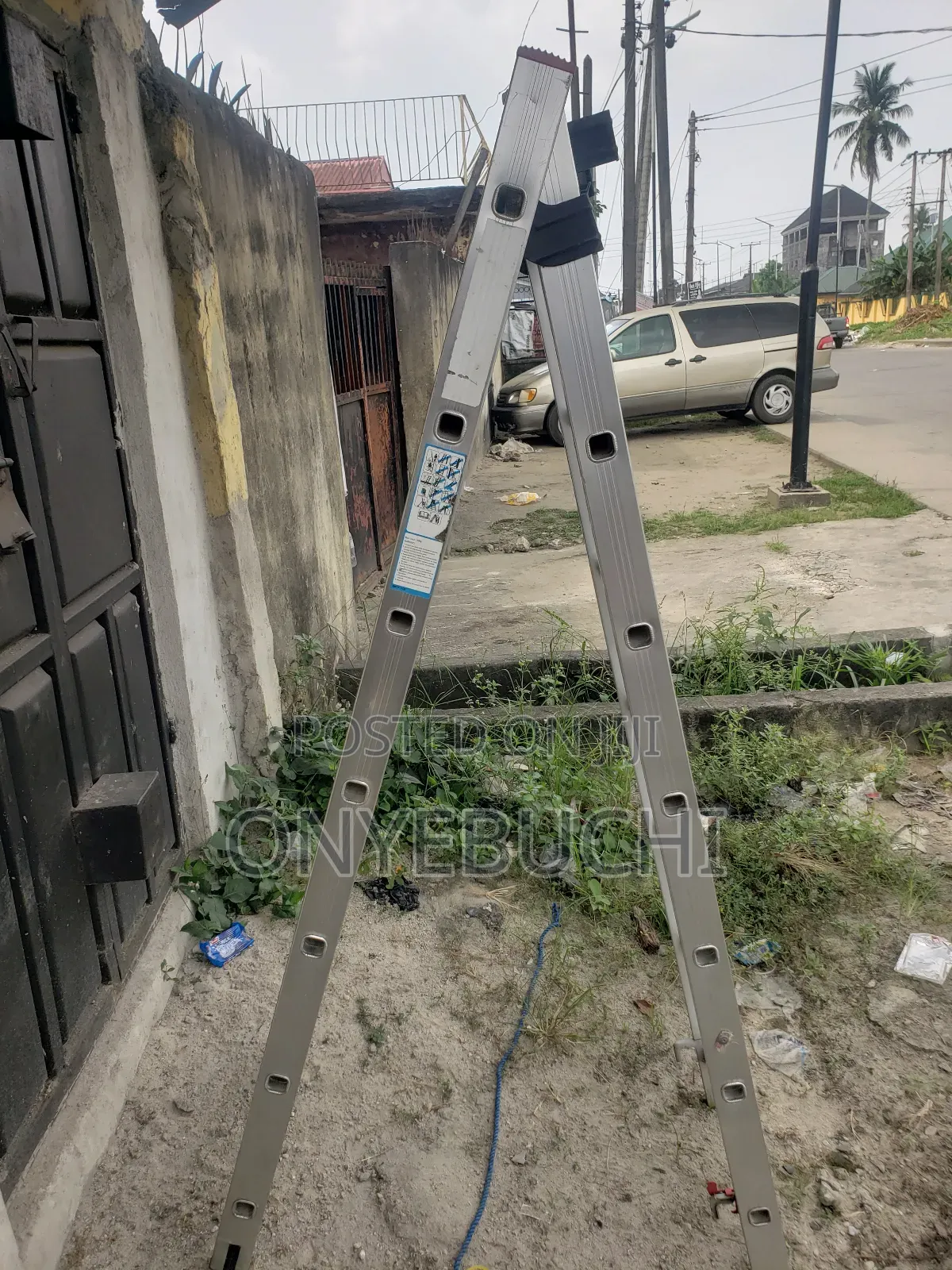 Aluminum Ladder