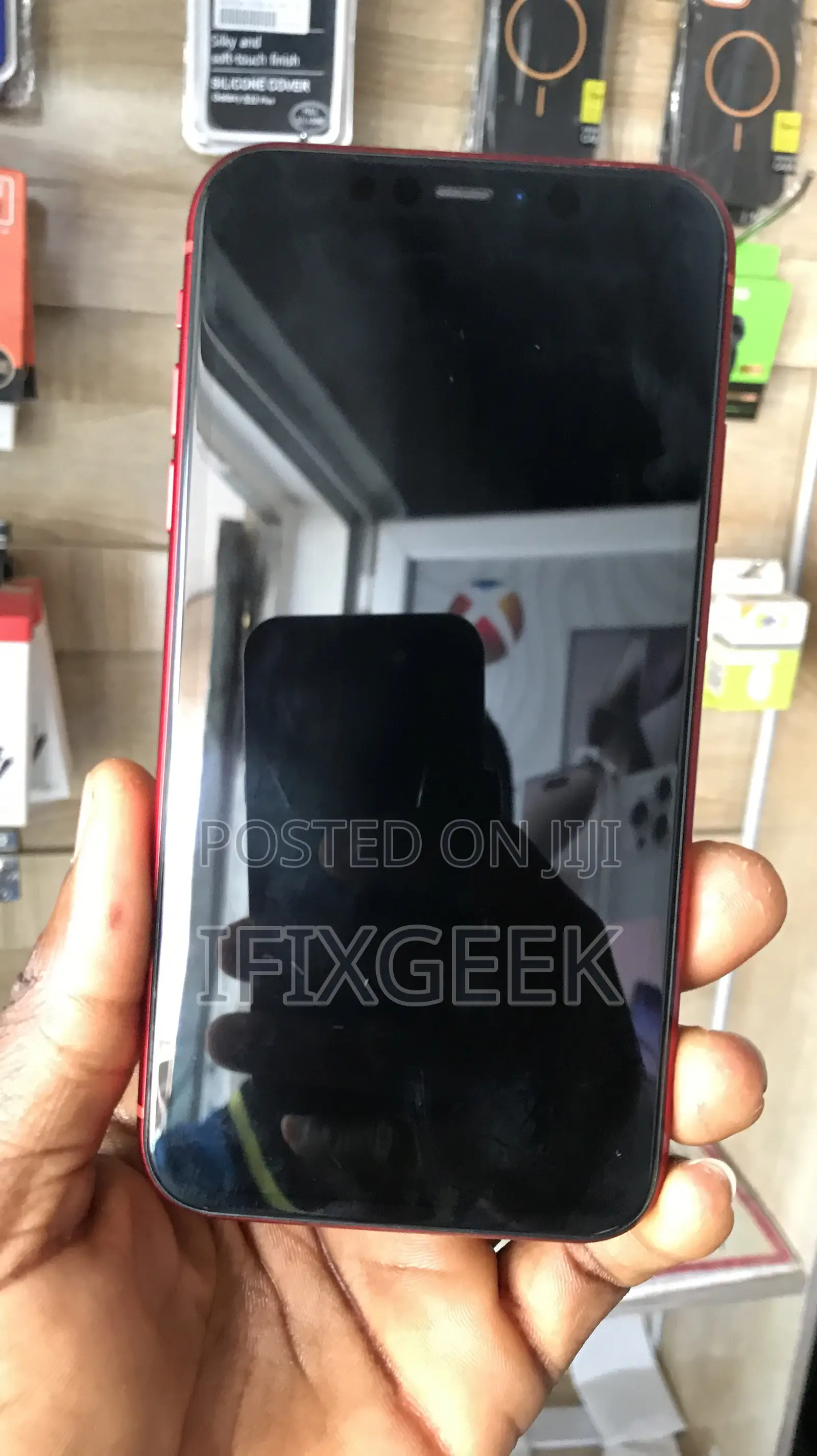 Apple iPhone 11 64 GB Red