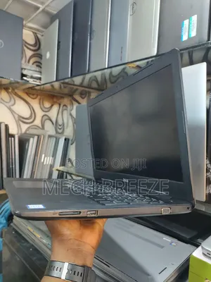Laptop Dell Latitude 3590 8GB Intel Core i5 SSD 256GB