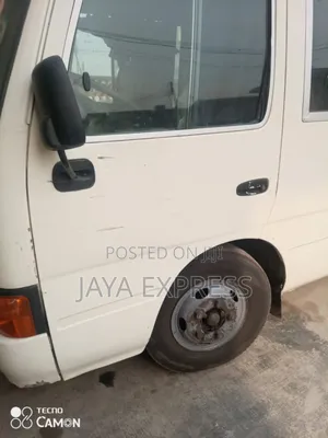 Coaster Bus With Air Condition for Hire