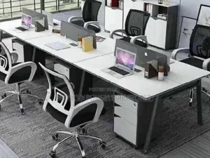 Quality Workstations by 6 Seaters