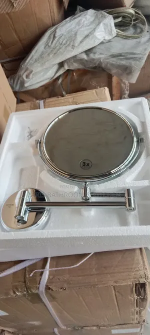 Magnify Mirror
