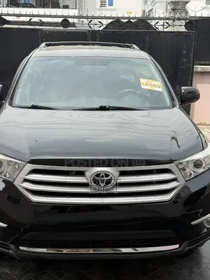 Toyota Highlander Limited 2012 Black