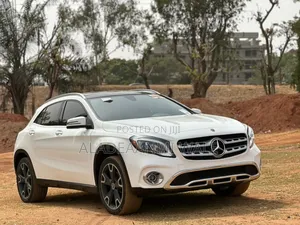 Mercedes-Benz GLA 250 2019 White