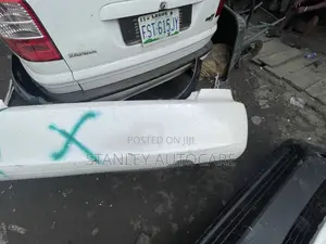 Back Bumper Es 330 2003-2005