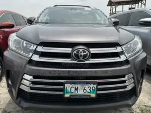 Toyota Highlander Limited Platinum 2019 Gray