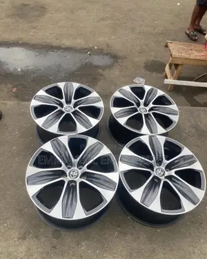 18 Inches Rim for Toyota