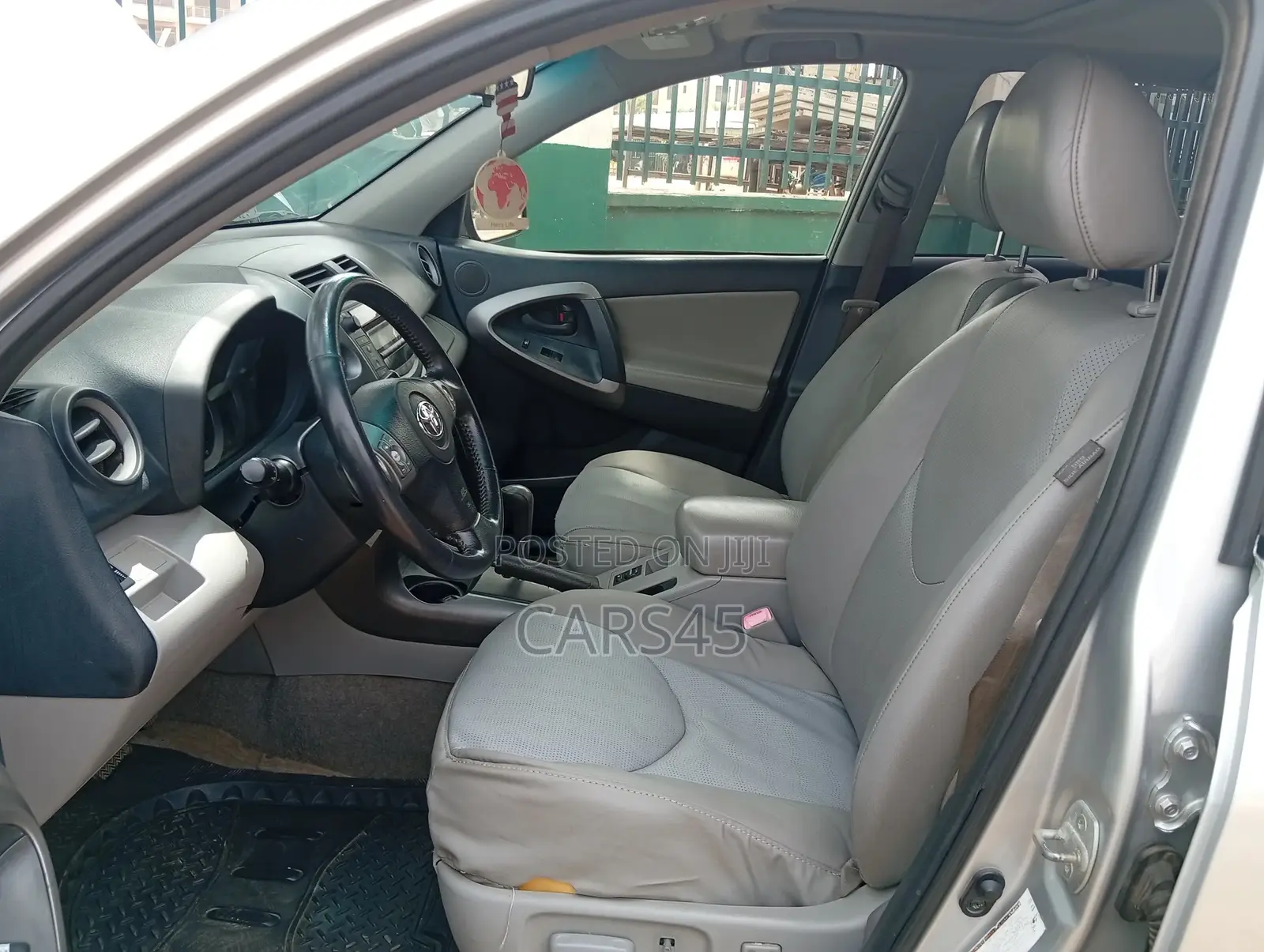 Toyota RAV4 2007 Silver