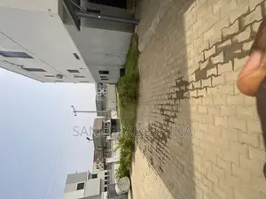 4bdrm House in Jahi Gilmore,Fct for sale