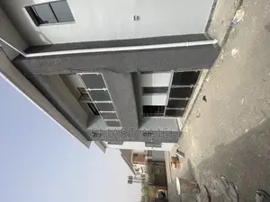 2bdrm Block of Flats in Fo1 Pension Board, Abuja (FCT) for rent