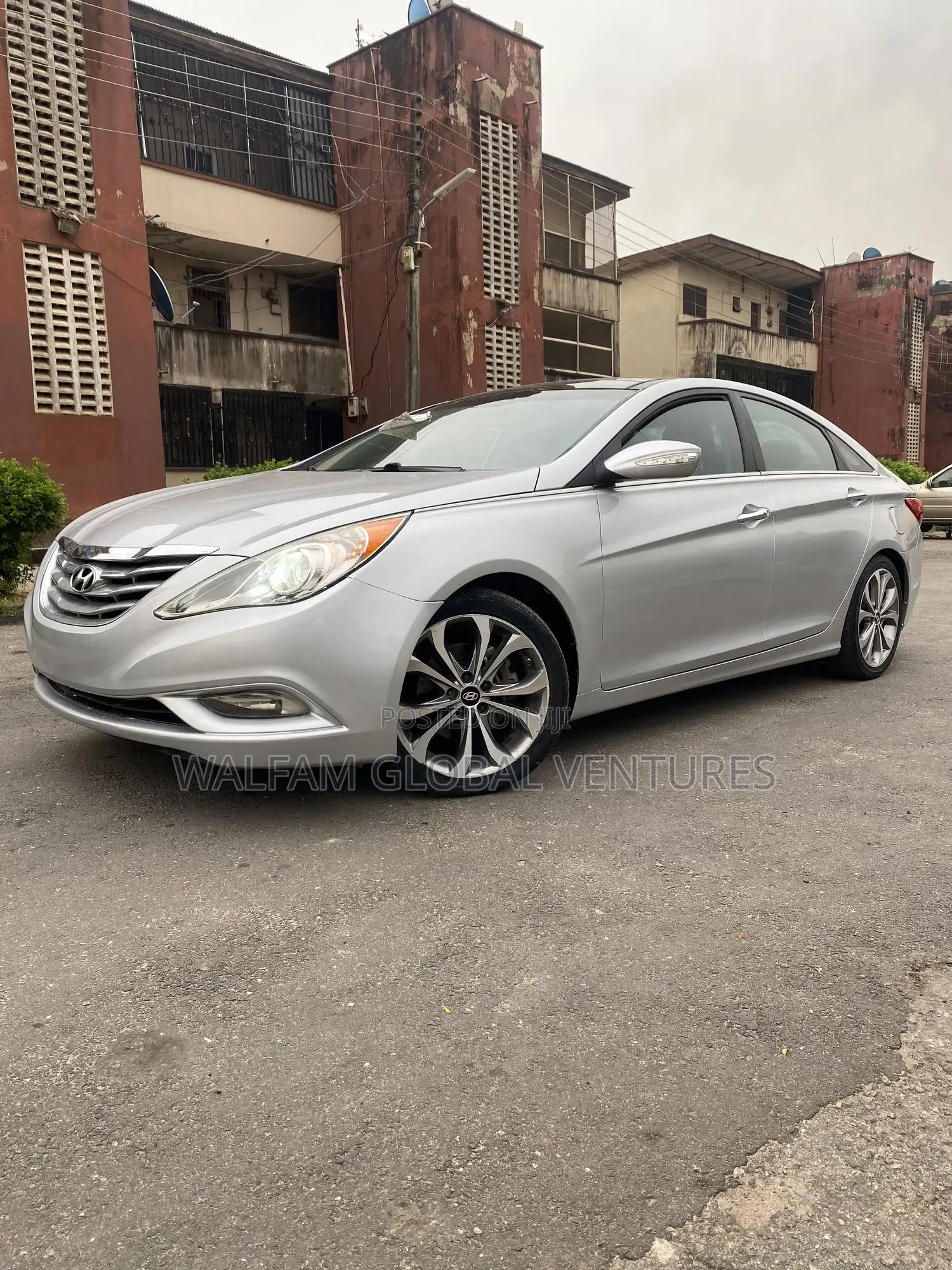 Hyundai Sonata 2013 Silver