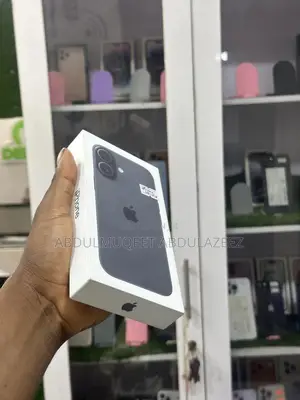 New Apple iPhone 17 256 GB Black