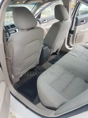 Ford Fusion S 2010 White