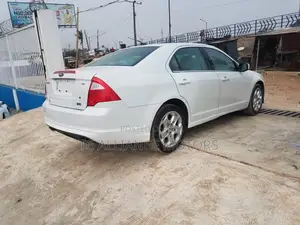 Ford Fusion S 2010 White