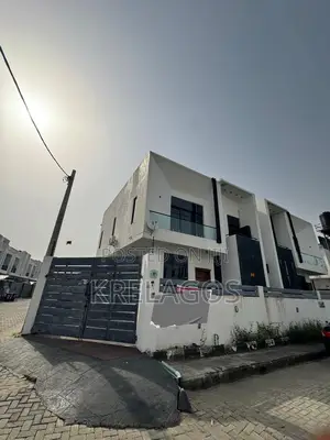 Furnished 4bdrm Duplex in Orchid, Chevron for rent