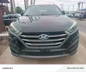 Hyundai Tucson Limited AWD 2016 Black