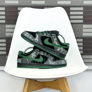 *Skateboards X Nike