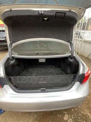 Lexus ES 350 2012 White