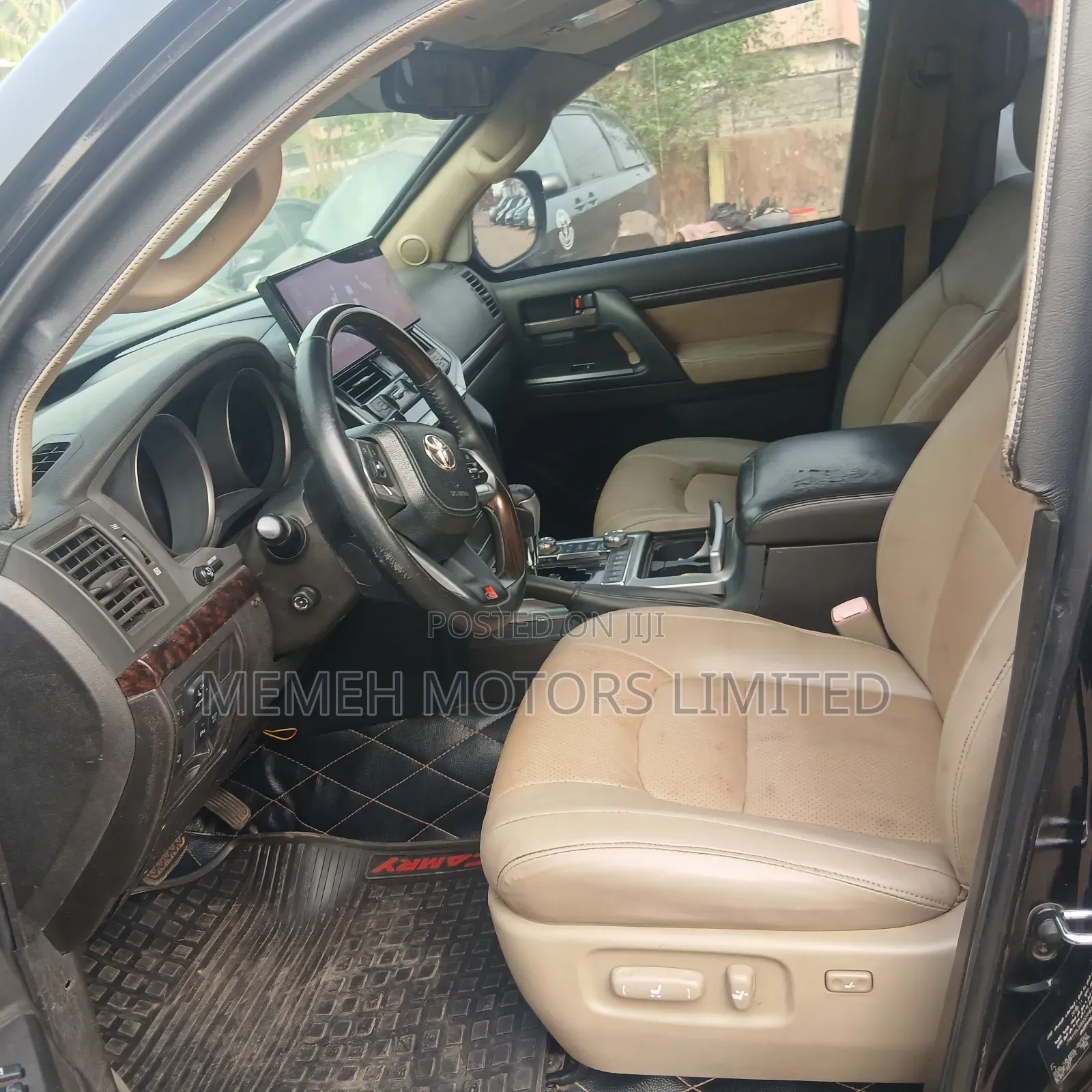 Toyota Land Cruiser 2012 Black