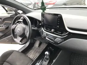 Toyota C-HR 2020 Gray