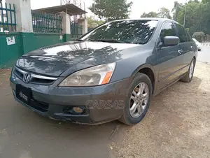 Honda Accord 2006 Gray