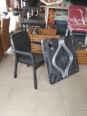 High Quality Plastic Table and Chair