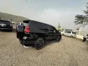 Toyota Land Cruiser Prado 4.0 Petrol TX-L 2011 Black