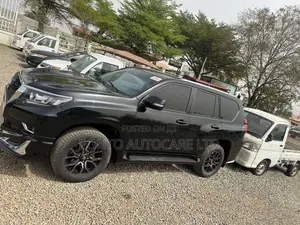 Toyota Land Cruiser Prado 4.0 Petrol TX-L 2011 Black