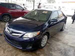 Toyota Corolla 2013 Blue