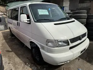 Volkswagen Transporter 2005 White