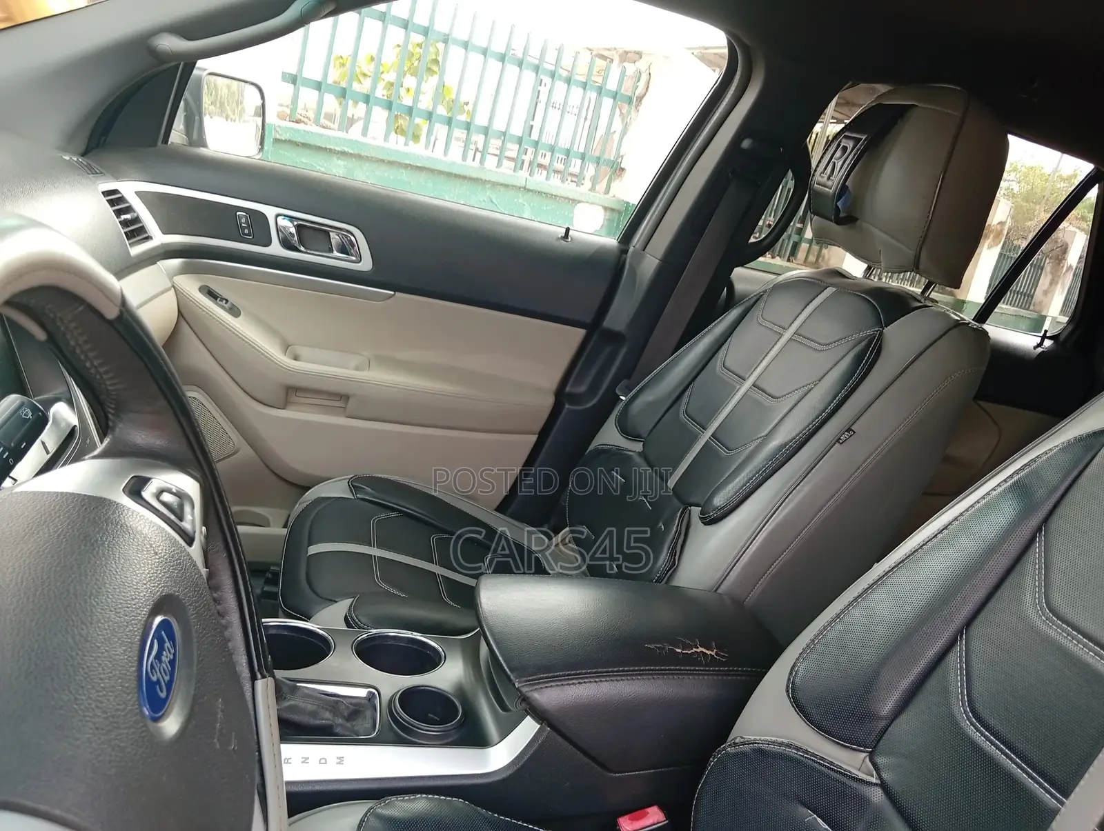 Ford Explorer 2014 Gray