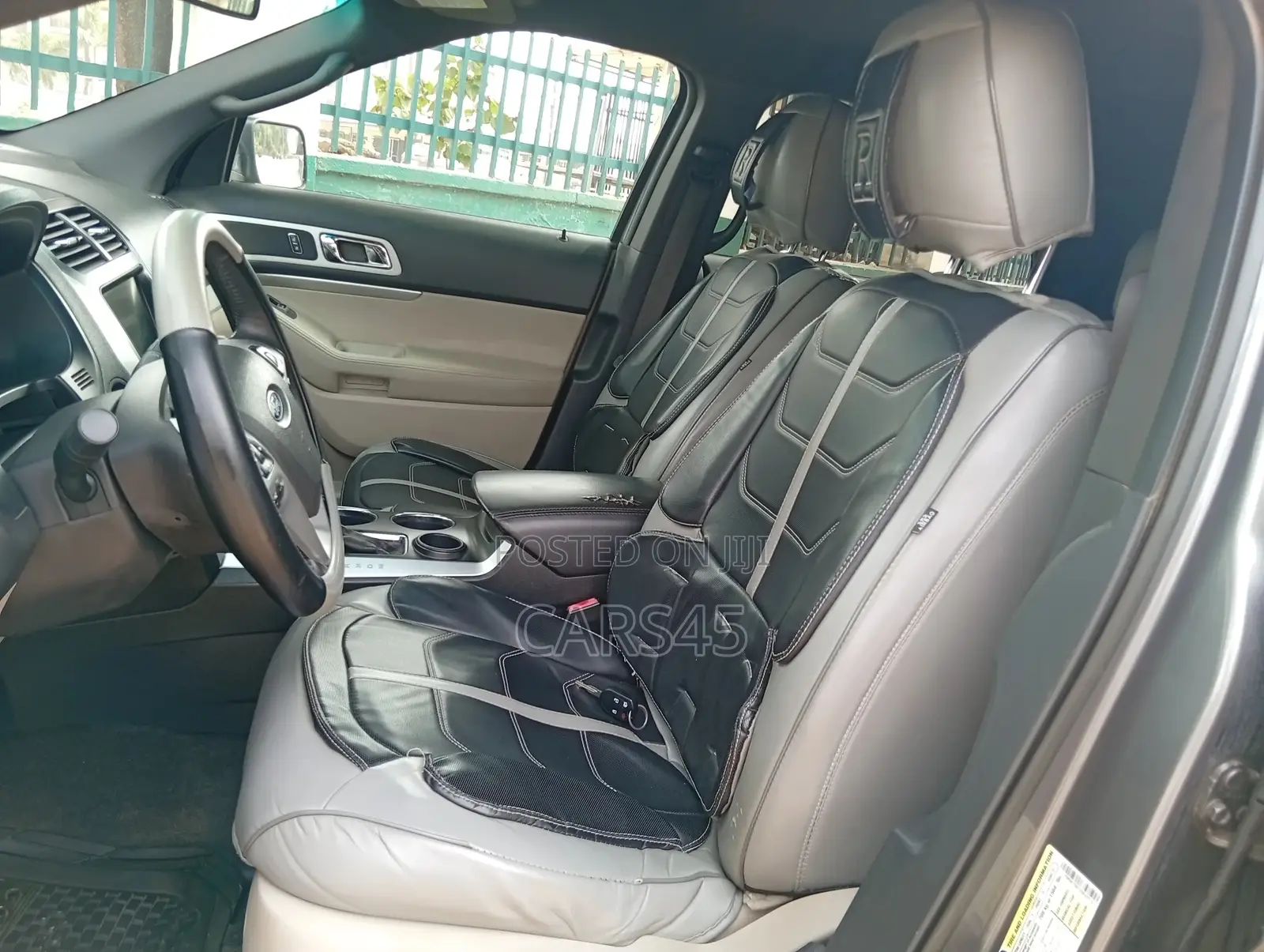 Ford Explorer 2014 Gray