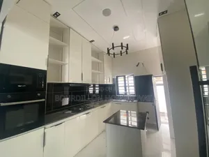 4bdrm Duplex in Orchid Lekki Lagos for rent