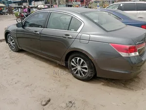 Honda Accord Sedan LX 2012 Gray