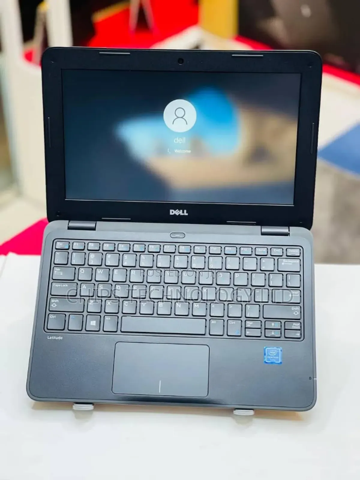 Laptop Dell Latitude 11 3190 4GB Intel Celeron SSD 60GB