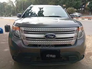 Ford Explorer 2014 Gray
