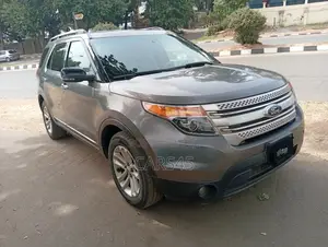 Ford Explorer 2014 Gray