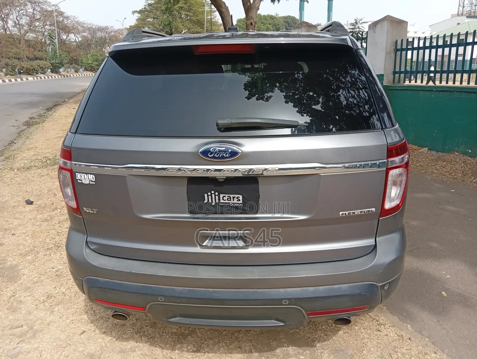 Ford Explorer 2014 Gray
