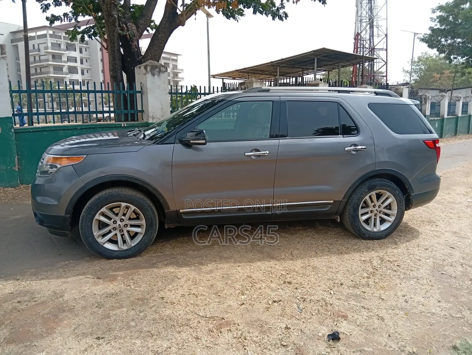 Ford Explorer 2014 Gray