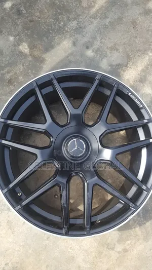 Mercedes-Benz GLC Rim Size 22