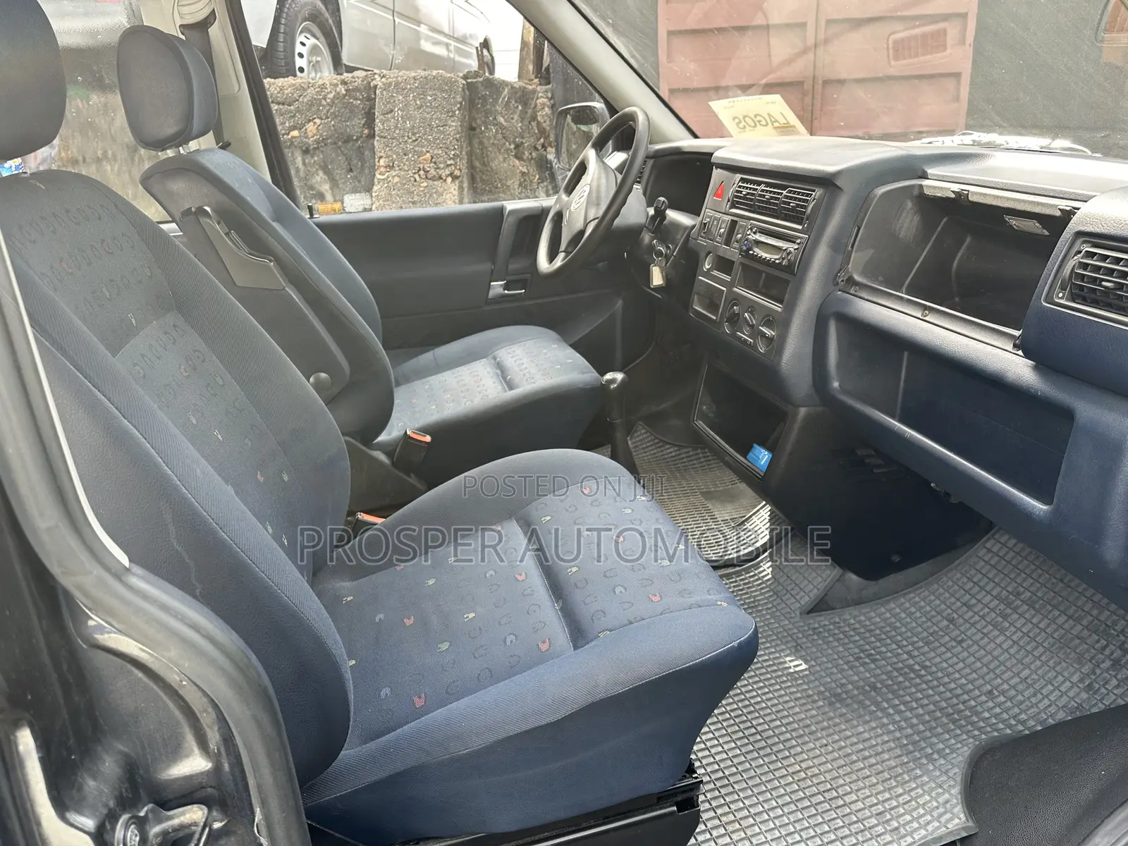 Volkswagen Transporter 2005 Black