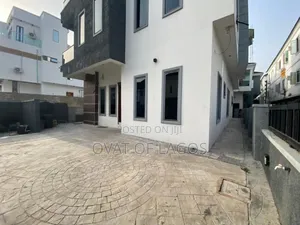 5bdrm Duplex in Ikota Villa for rent