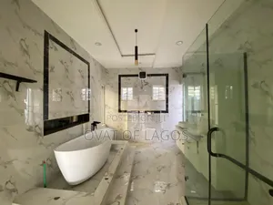 5bdrm Duplex in Ikota Villa for rent
